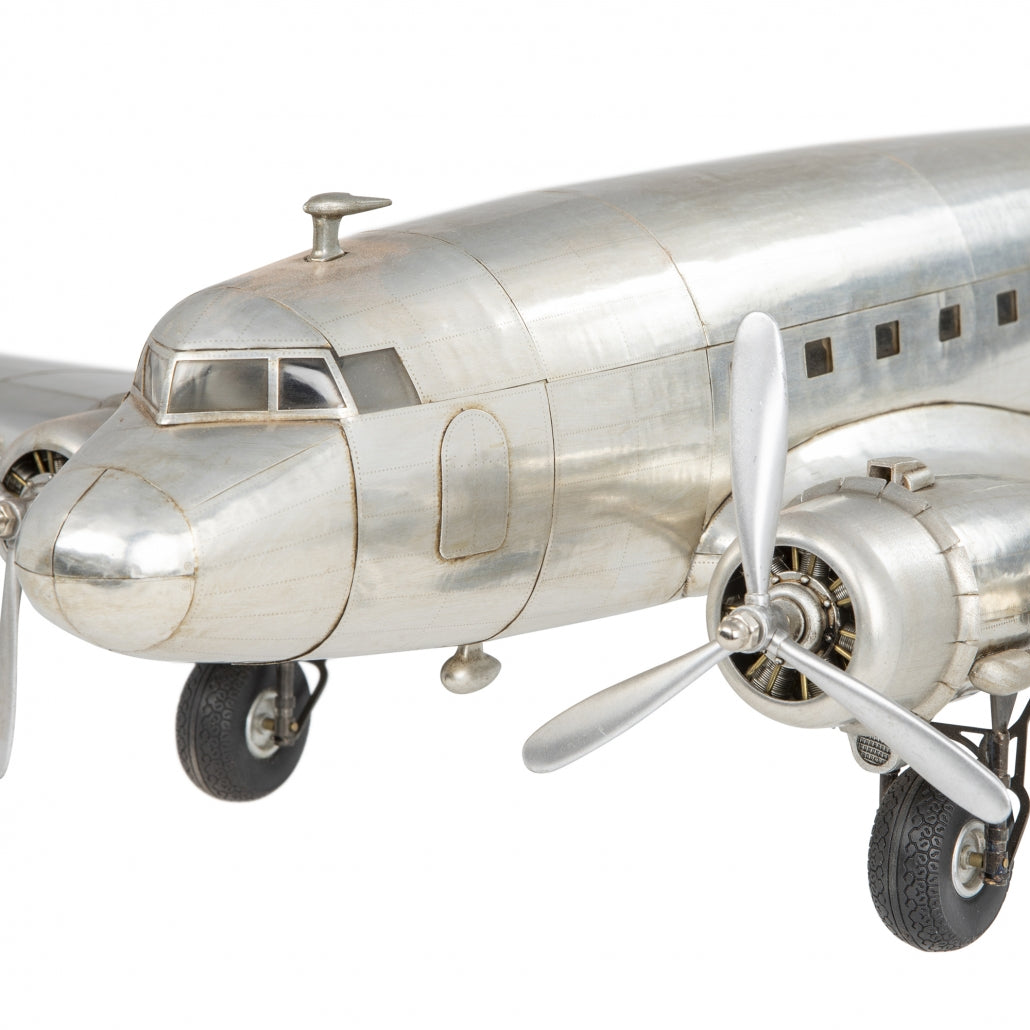 Dakota DC-3 – AP455