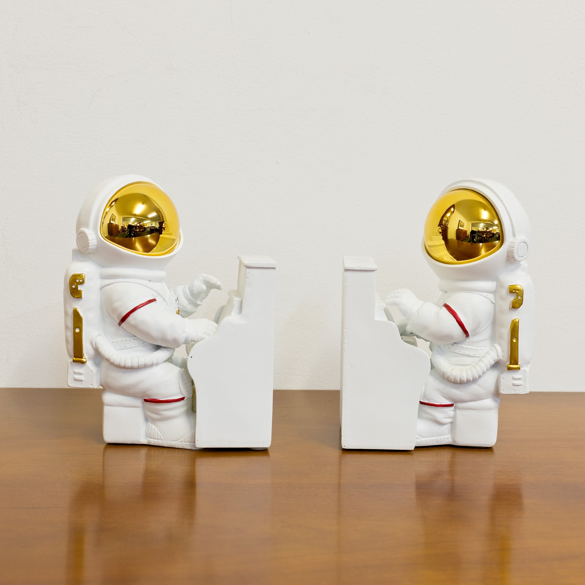 Piano Playing Astronaut Book Ends