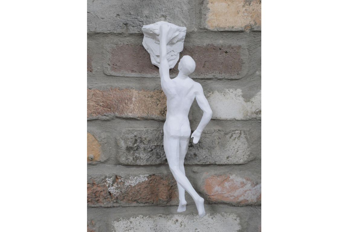 CLIMBING MEN – ROCK CLIMBER ON LEDGE (ONE HANDED) in White