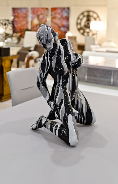 Lady Sculpture 2
