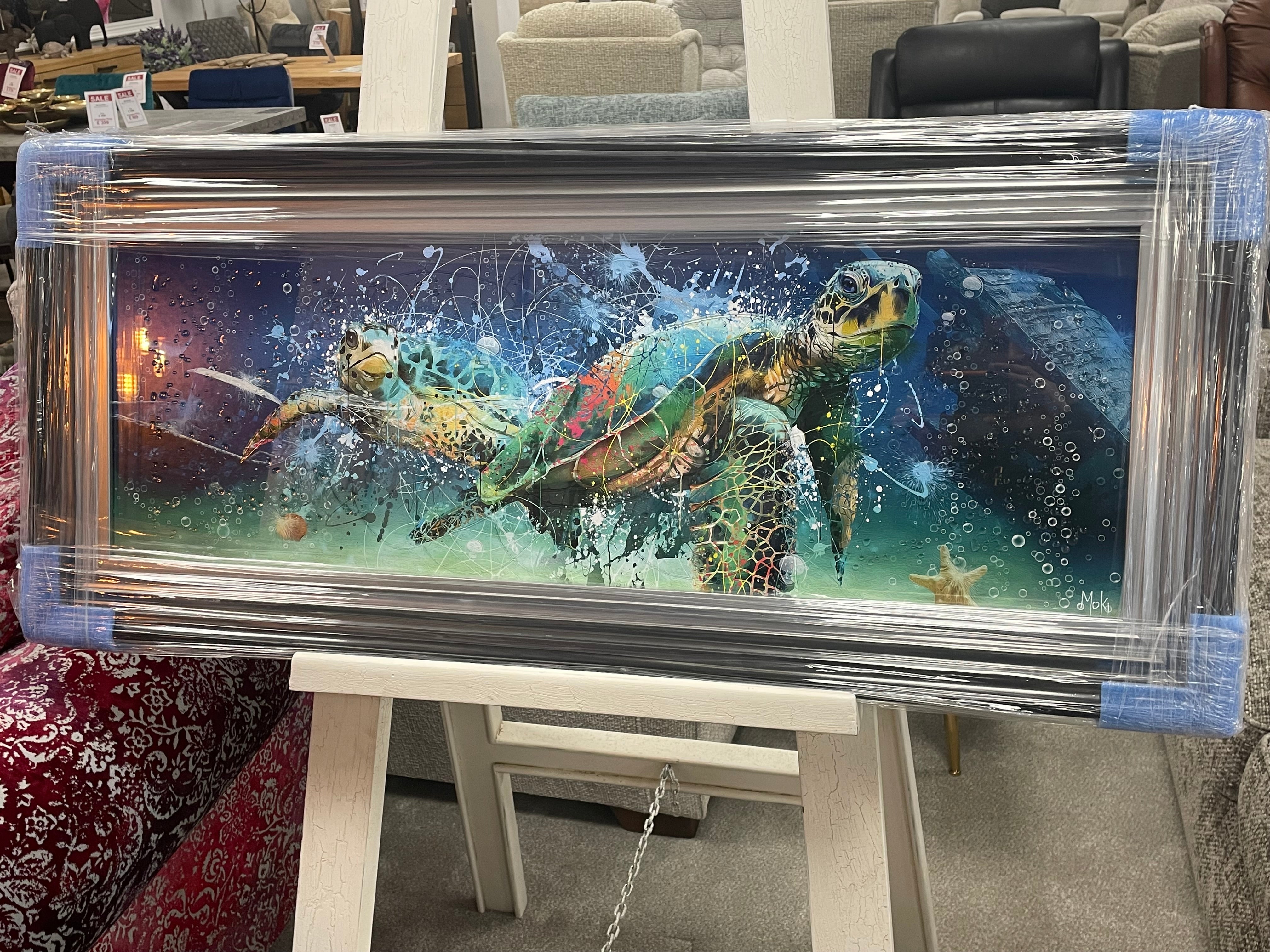 Moki Swimming Turtles Liquid art