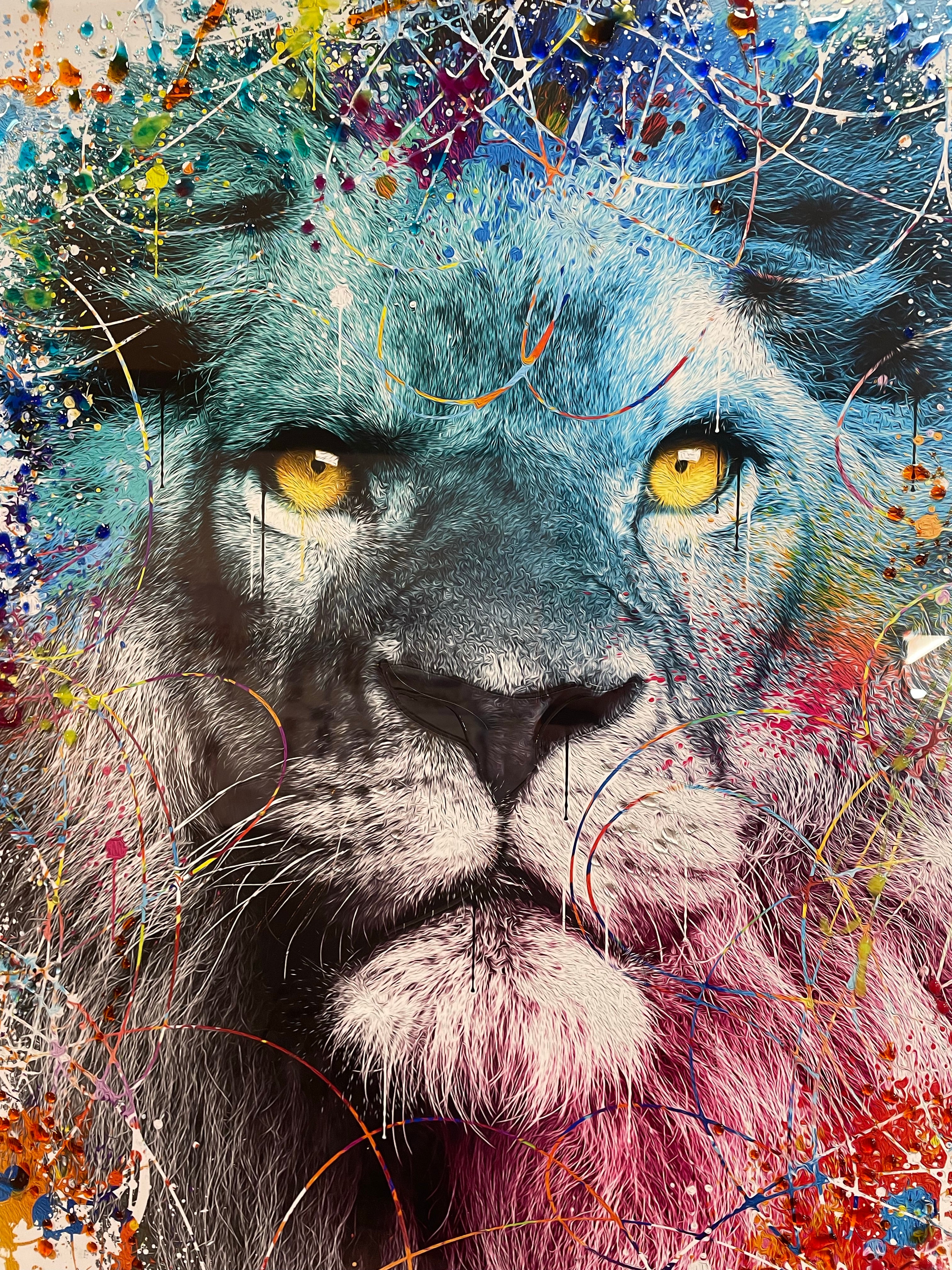 Moki Lion (white) Liquid art