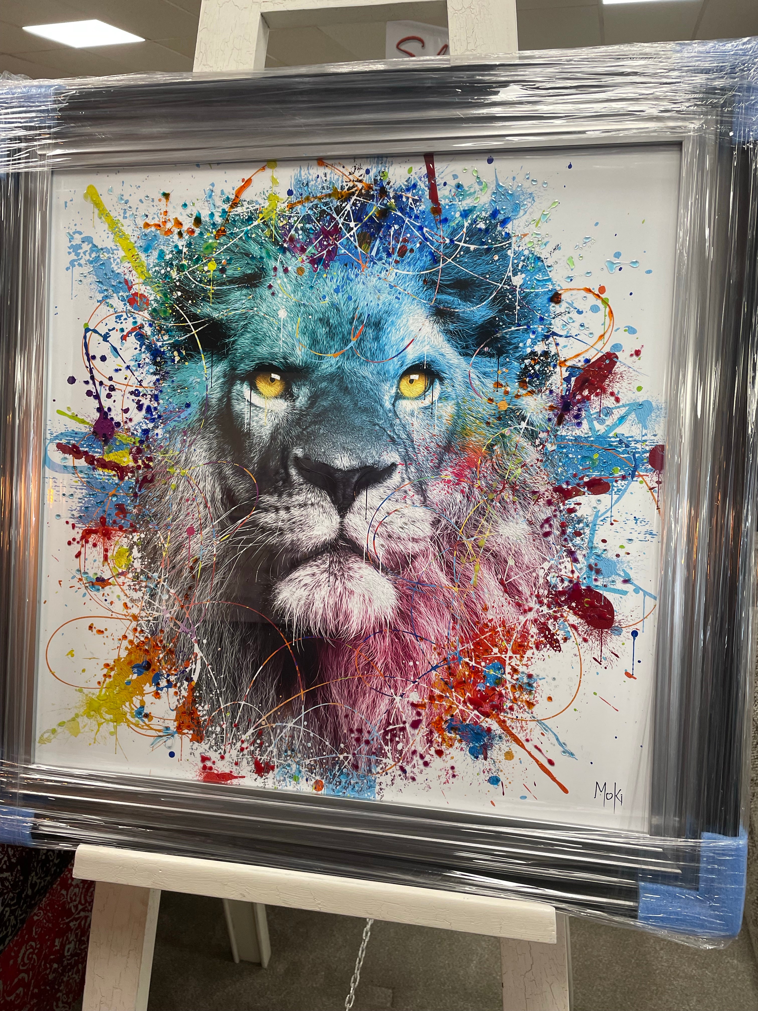 Moki Lion (white) Liquid art
