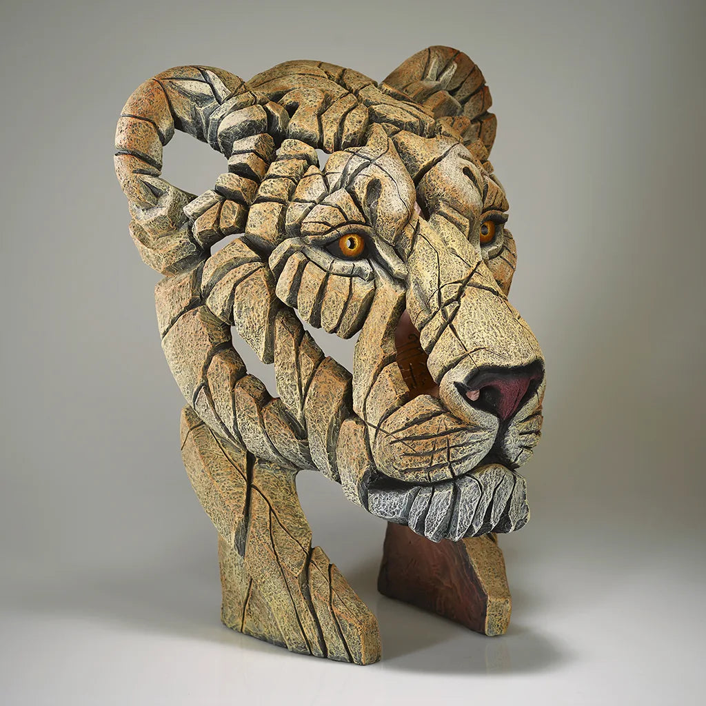 Yuna the Lioness Bust