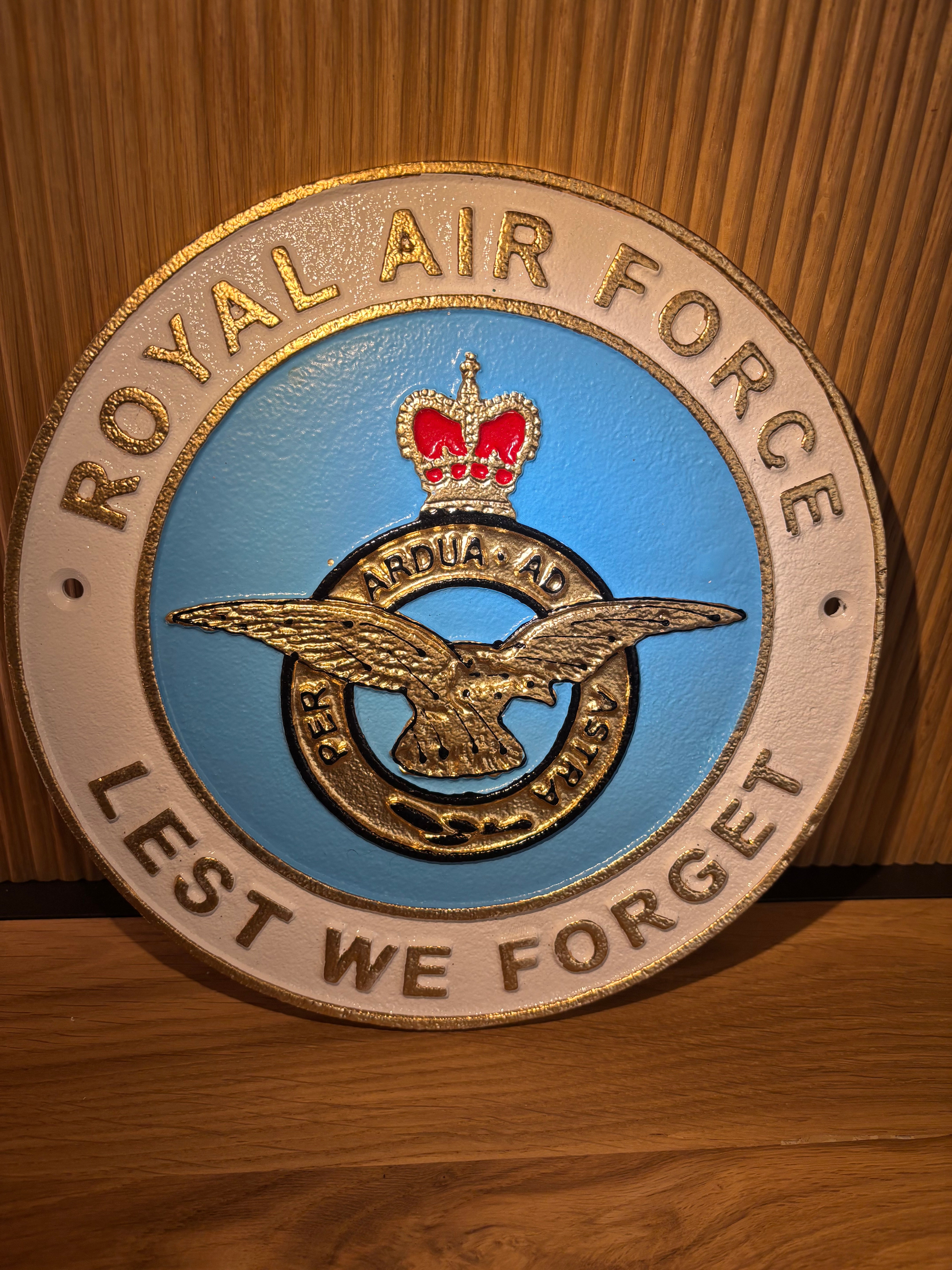 Royal Air Force Lest We Forget Plaque