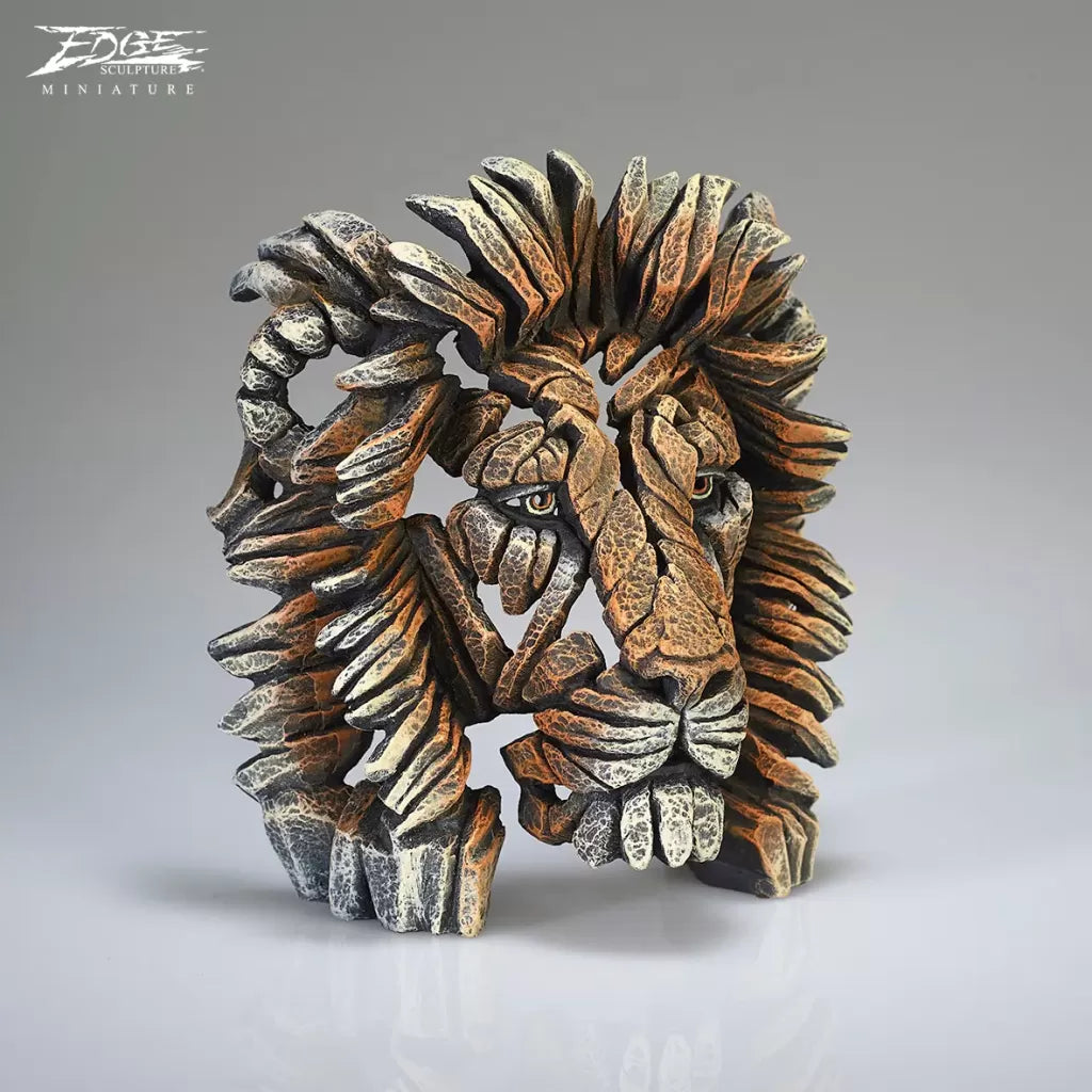 Lion Bust Miniature - Savannah