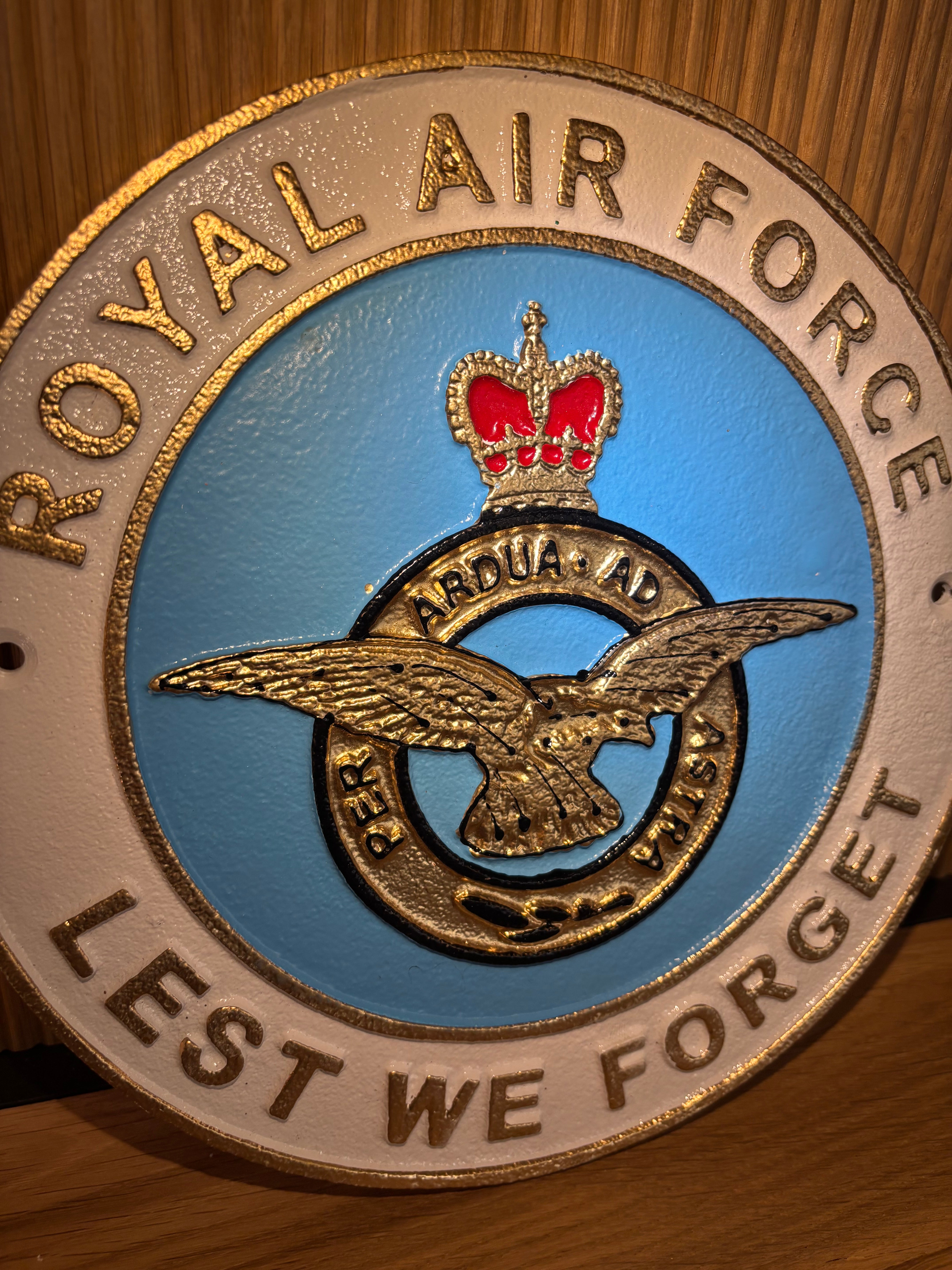 Royal Air Force Lest We Forget Plaque