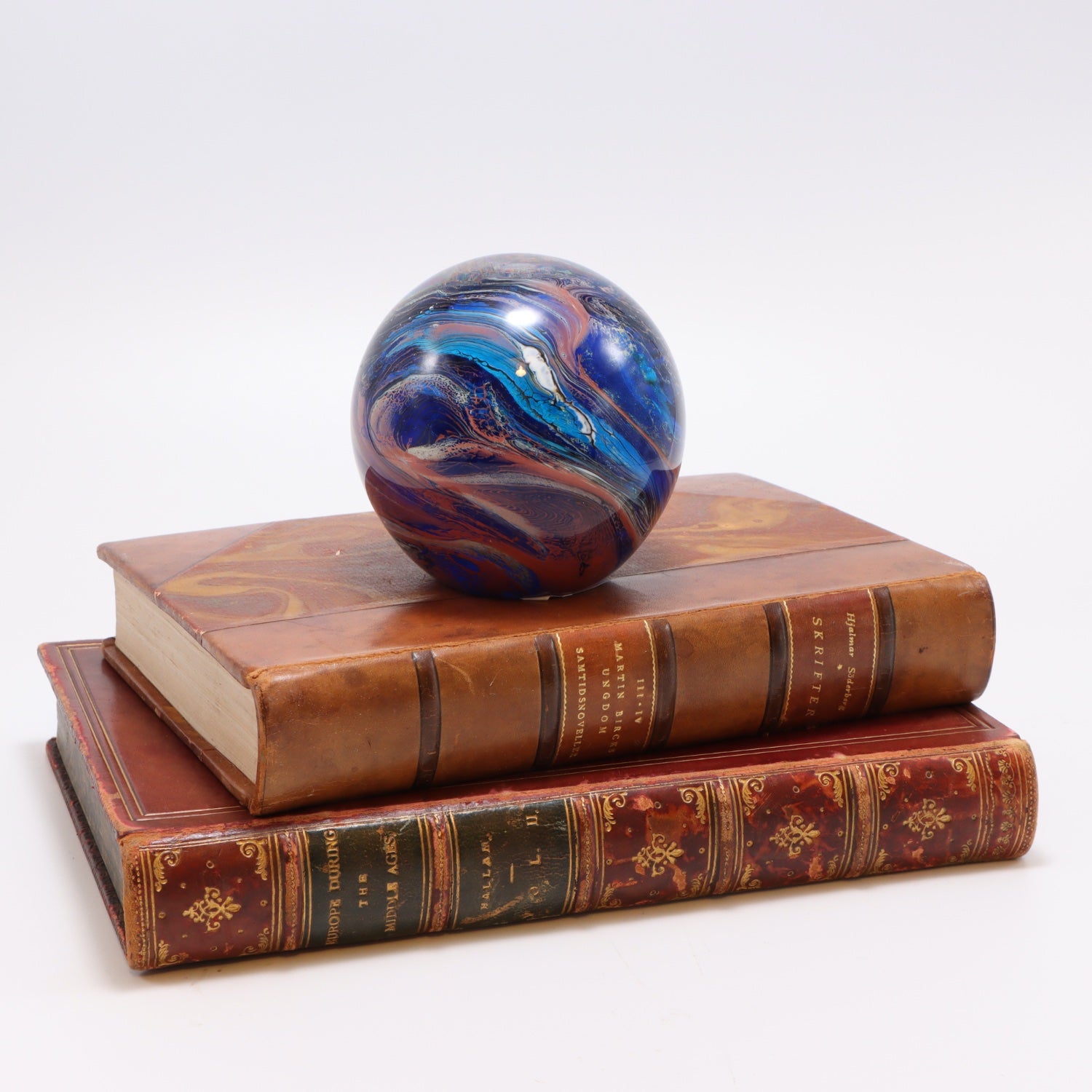 PLANET EARTH GLASS PAPERWEIGHT