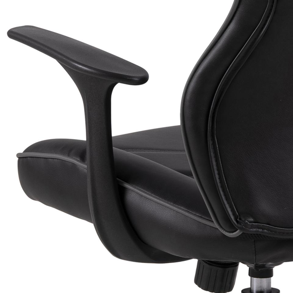 Black Gaming chair