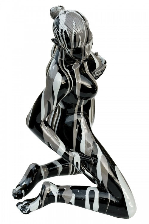 Lady Sculpture 2